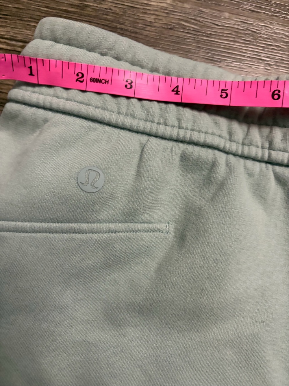 Lululemon Loungeful High-Rise Short 4" *Graphic (Silver Blue) Size 6 - Picture 10 of 10